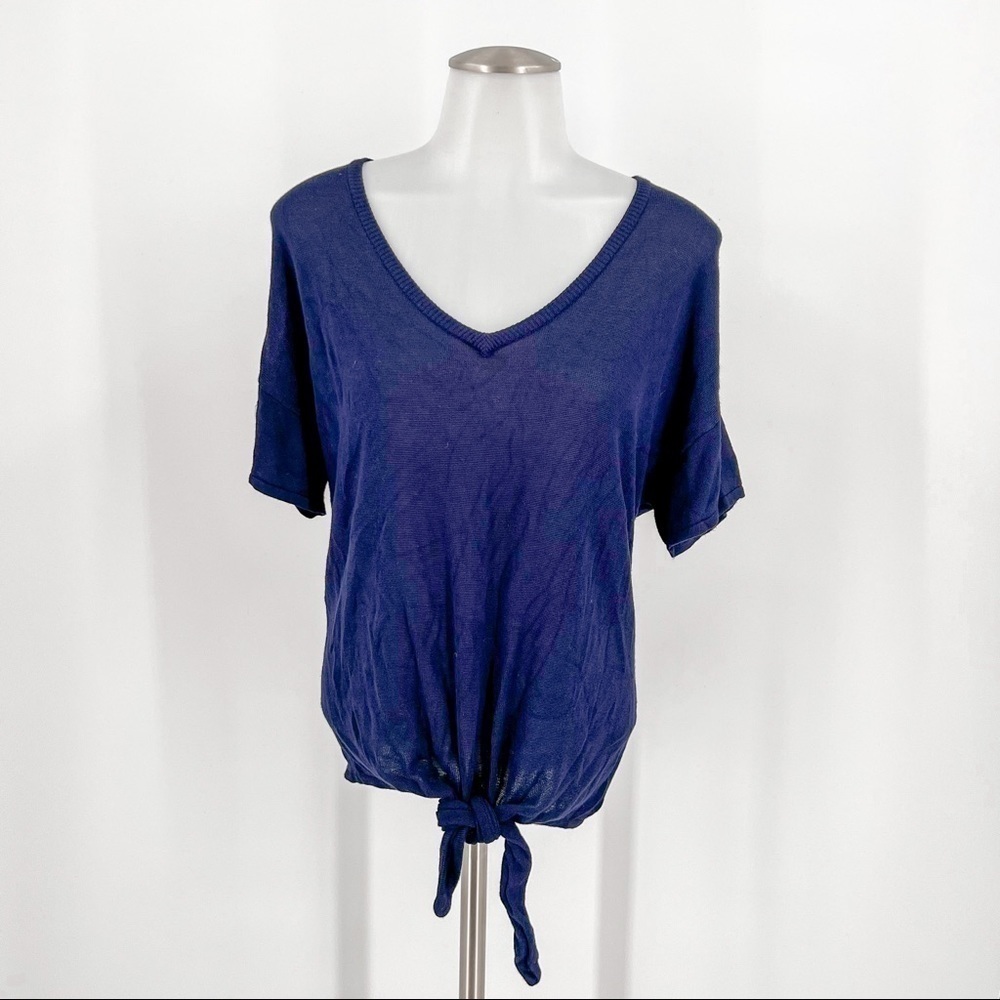 John +Jenn blouse knit tie knot front V-neck